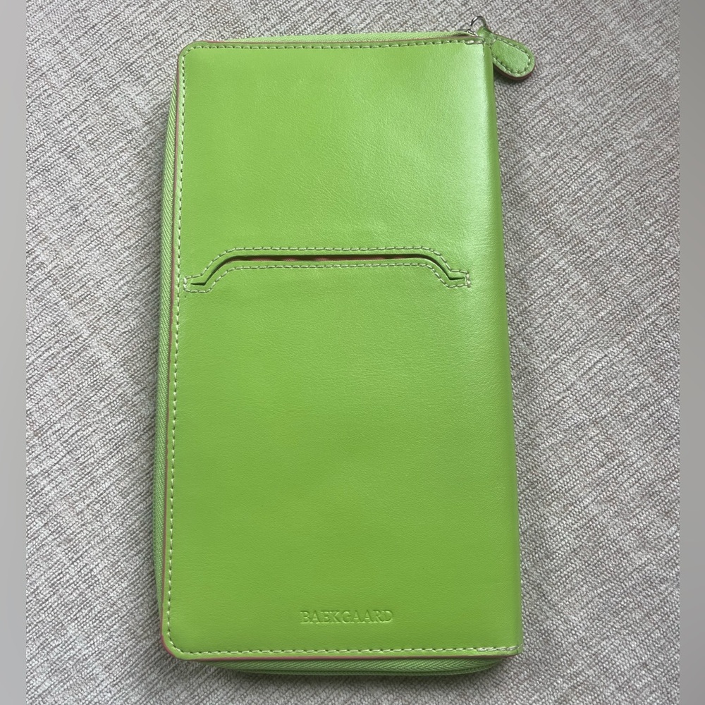 BAEKGAARD Green and Pink Passport Case/Wallet.
